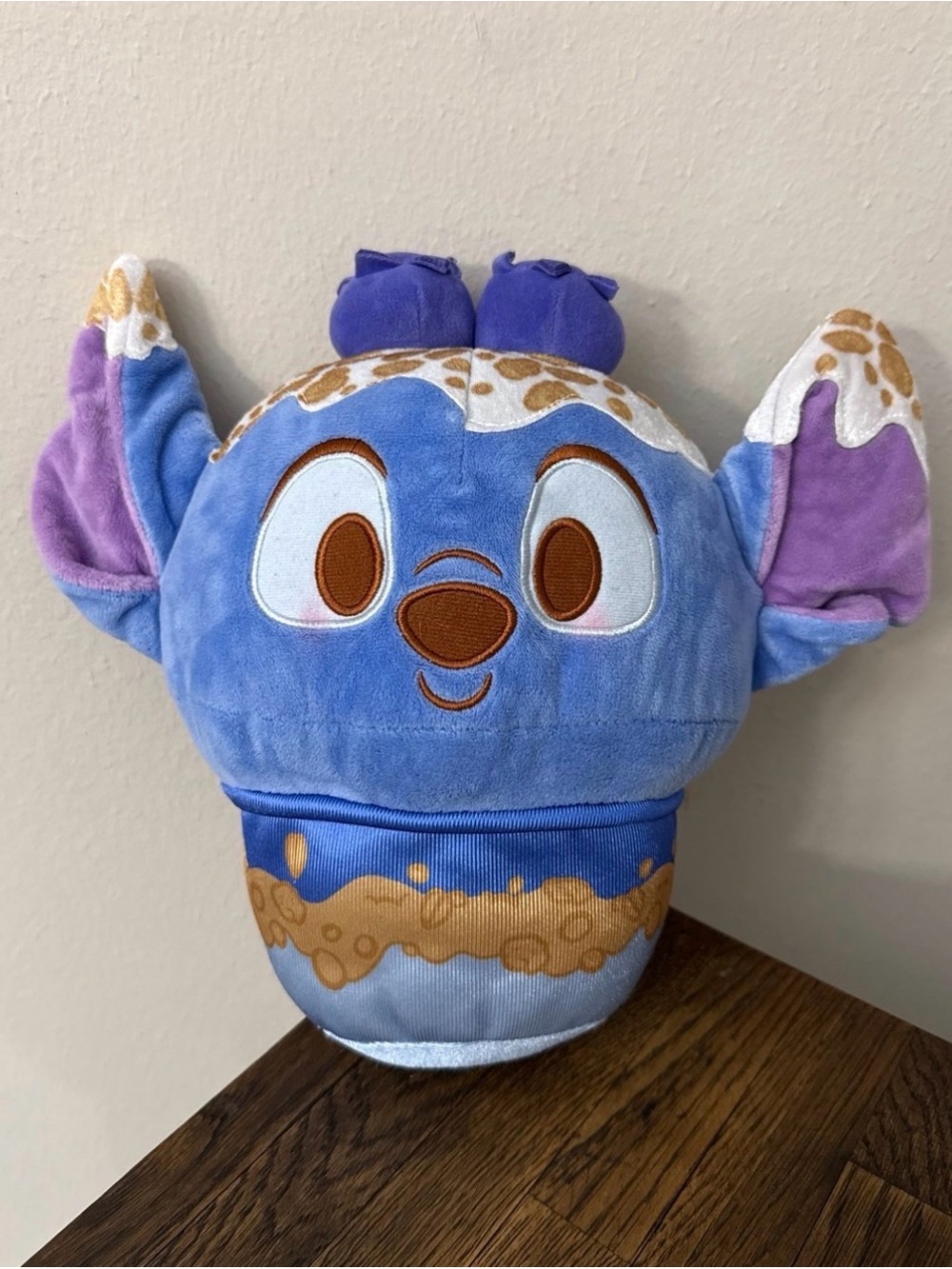 Disney Munchling Stitch Blueberry Crumble plush 11”